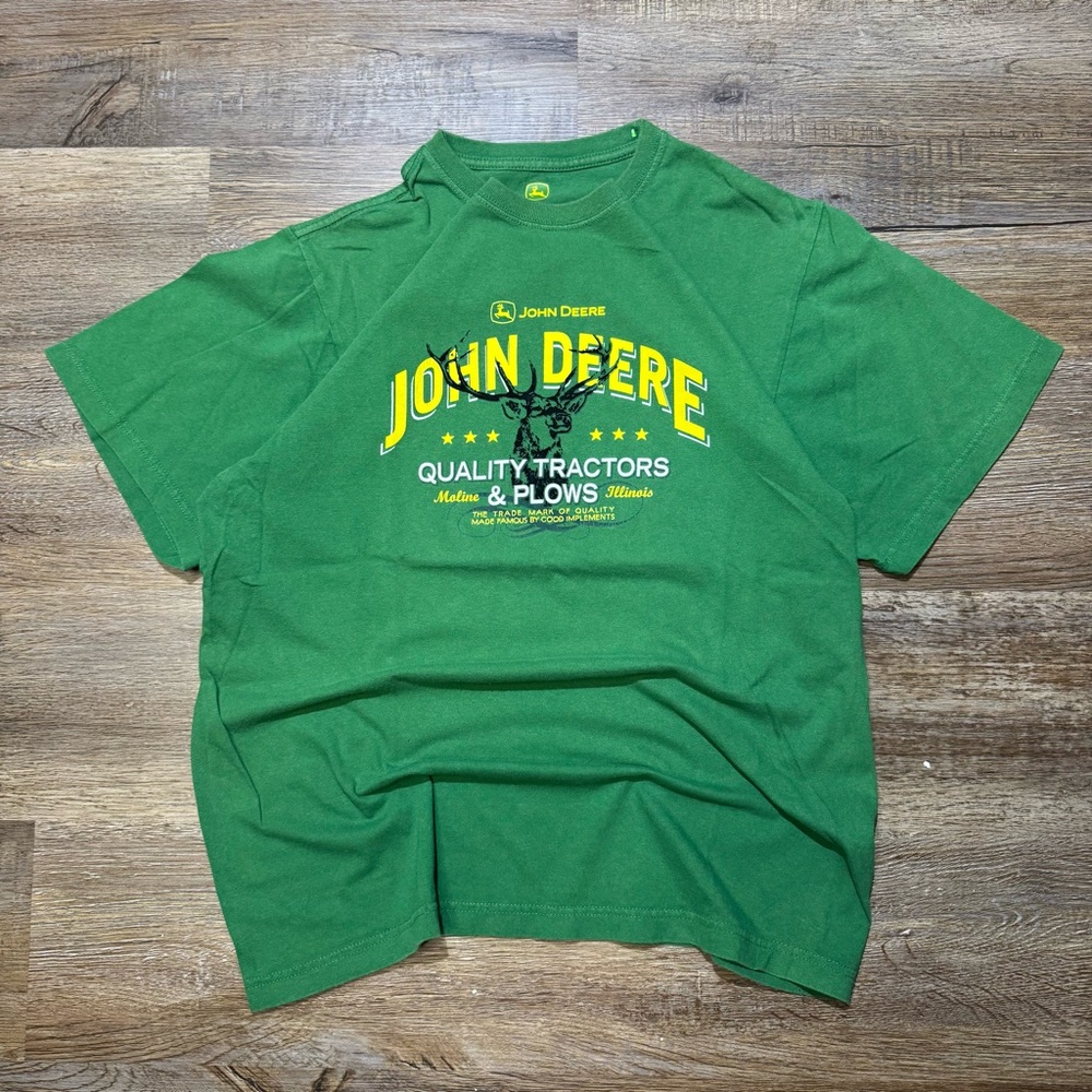 John Deere Graphic T‎ shirt